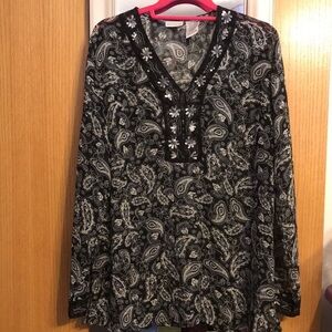 Black & white blouse with silver beads and bling.  White Stage XL (16/18)